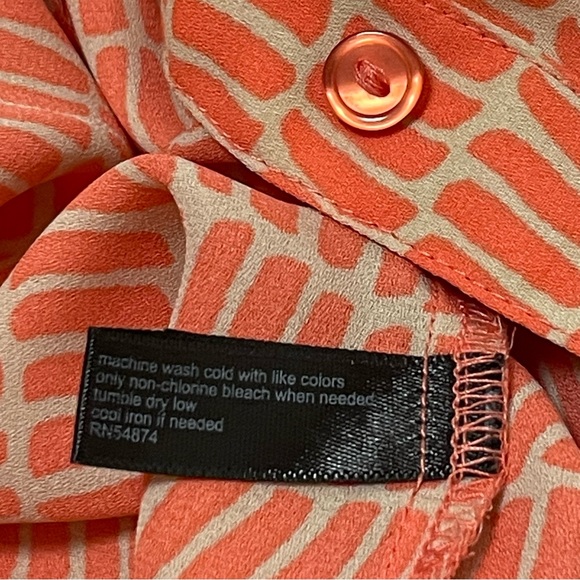 🆕The Limited Ashton button up, roll sleeve Autumn Shirt Sz XS - Picture 8 of 10